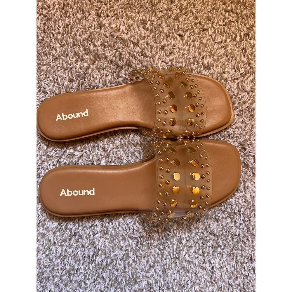 Flat tan sandals
